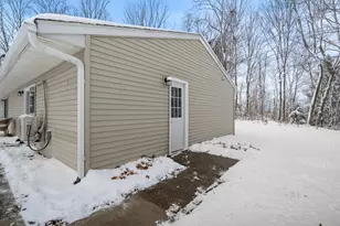 23794 Kinne Ave, Mattawan, MI 49071 - Photo 3