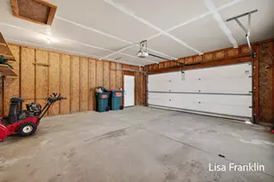 5541 Eric St, Allendale, MI 49401 - Photo 17