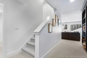 2009 W Lakewood Blvd, Holland, MI 49424 - Photo 59