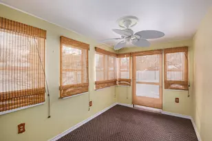 100 Burt Ave, Jackson, MI 49201 - Photo 9