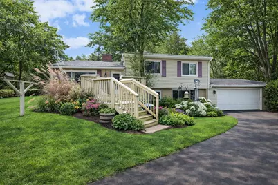 100 Burt Avenue, Jackson, MI 49201 - Photo 1