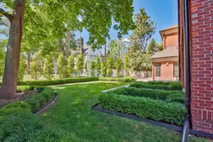 200 Aspen Rd, Birmingham, MI 48009 - Photo 3