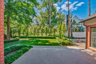 200 Aspen Road, Birmingham, MI 48009 - Photo 5