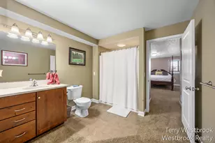 2546 Highridge Ln SE, Grand Rapids, MI 49546 - Photo 33