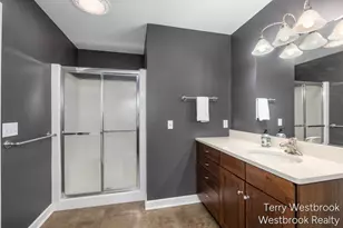 2546 Highridge Ln SE, Grand Rapids, MI 49546 - Photo 13