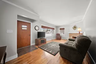 896 W Hile Rd, Muskegon, MI 49441 - Photo 15