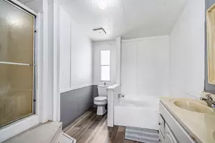 45717 64th Ave, Paw Paw, MI 49079 - Photo 11