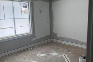 1355 Adams Ave, Muskegon, MI 49442 - Photo 9