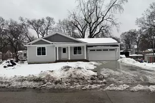 1355 Adams Ave, Muskegon, MI 49442 - Photo 1