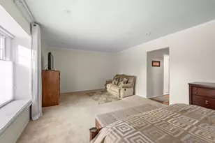 5592 N Adams Way, Bloomfield Hills, MI 48302 - Photo 15