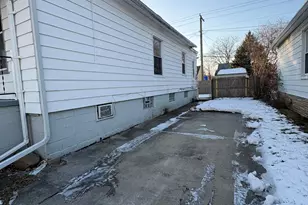 3358 13th St, Wyandotte, MI 48192 - Photo 25