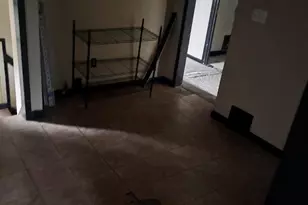 9437 Beaconsfield St, Detroit, MI 48224 - Photo 11