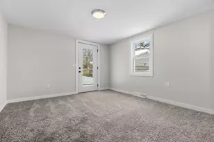 3131 MacArthur Rd, Muskegon, MI 49442 - Photo 11