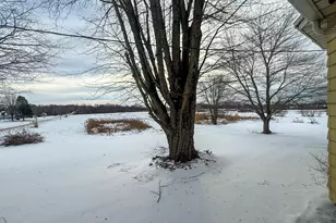 566 S Blue Creek Rd, Benton Harbor, MI 49022 - Photo 29