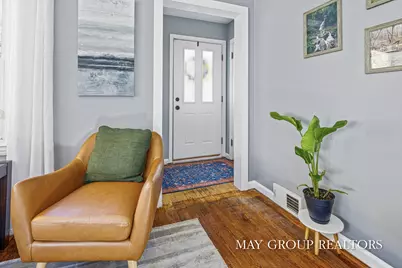 922 Lake Michigan Drive NW, Grand Rapids, MI 49504 - Photo 7