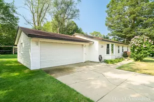 1794 Vans Blvd, Holland, MI 49423 - Photo 1