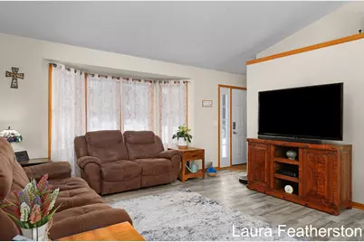 9735 Wildcat Run Court NE, Rockford, MI 49341 - Photo 7