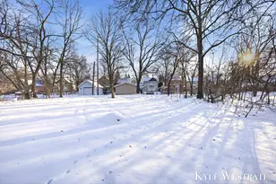 508 Gilbert St SE, Grand Rapids, MI 49507 - Photo 27