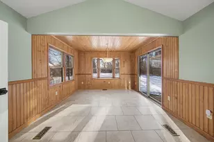 2000 Evergreen Trail, Jackson, MI 49203 - Photo 13