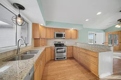 2000 Evergreen Trail, Jackson, MI 49203 - Photo 11