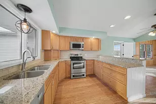 2000 Evergreen Trail, Jackson, MI 49203 - Photo 11