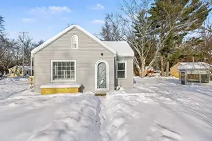 6946 S Lakeview Ave, Idlewild, MI 49642 - Photo 3