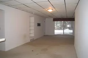 245 Bona Vista Dr NW, Grand Rapids, MI 49504 - Photo 13