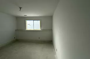 11984 Smithfield Dr, Holland, MI 49424 - Photo 13