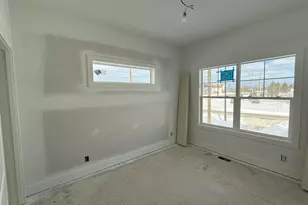 11984 Smithfield Dr, Holland, MI 49424 - Photo 3