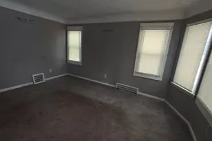 9605 Decatur St, Detroit, MI 48227 - Photo 3
