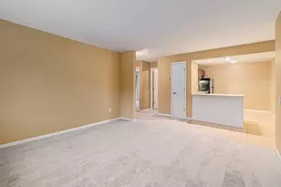 756 W Kilgore Rd, Kalamazoo, MI 49008 - Photo 7