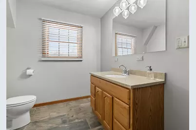 205 Wahwahtaysee Way, Battle Creek, MI 49015 - Photo 15