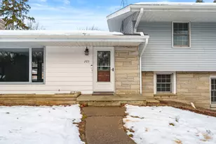 205 Wahwahtaysee Way, Battle Creek, MI 49015 - Photo 39