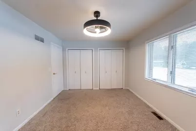 46105 W Seven Mile Road, Northville, MI 48167 - Photo 29