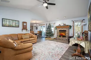 2713 Gullmont Dr SW, Wyoming, MI 49418 - Photo 19