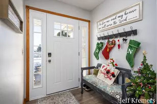 2713 Gullmont Dr SW, Wyoming, MI 49418 - Photo 15