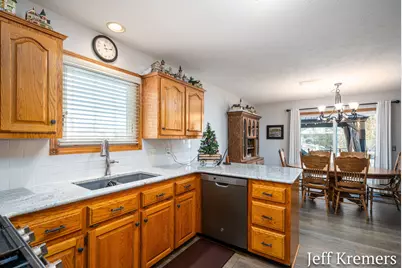 2713 Gullmont Drive SW, Wyoming, MI 49418 - Photo 17