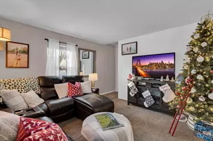 232 Greenvalley Ct, Jerome, MI 49249 - Photo 5