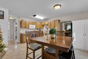 232 Greenvalley Ct, Jerome, MI 49249 - Photo 7