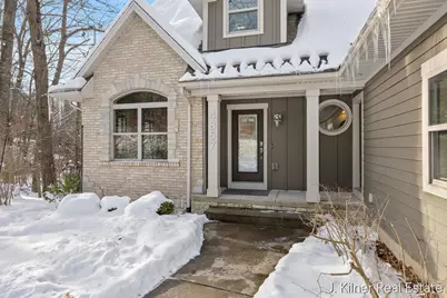 4857 Division Avenue N, Comstock Park, MI 49321 - Photo 3