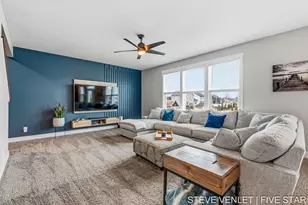 3391 Sagecrest Dr, Hudsonville, MI 49426 - Photo 3