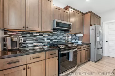 3391 Sagecrest Drive, Hudsonville, MI 49426 - Photo 11