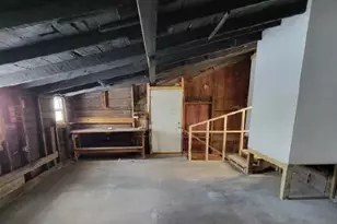 260 Fremont St, Manistee, MI 49660 - Photo 37