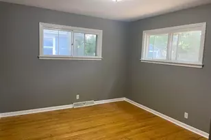 865 Carrier Creek Blvd NE, Grand Rapids, MI 49503 - Photo 19