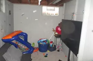 865 Carrier Creek Blvd NE, Grand Rapids, MI 49503 - Photo 15