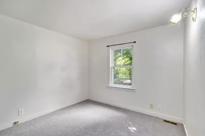 205 Pleasant Street, Hartford, MI 49057 - Photo 13