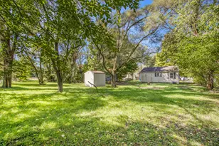 205 Pleasant St, Hartford, MI 49057 - Photo 21