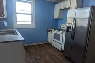 3428 W Jolly Rd, Lansing, MI 48911 - Photo 3