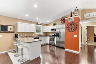 3249 Centennial Oak Dr, Hamilton, MI 49419 - Photo 5