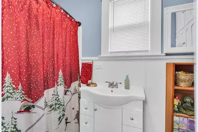 310 W Barnes Avenue, Lansing, MI 48910 - Photo 21
